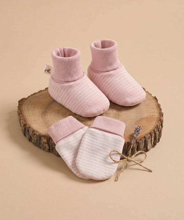 Super soft and stays on !