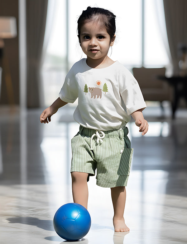 Organic Cotton Tee with Shorts (Sunny Bear Playwear)