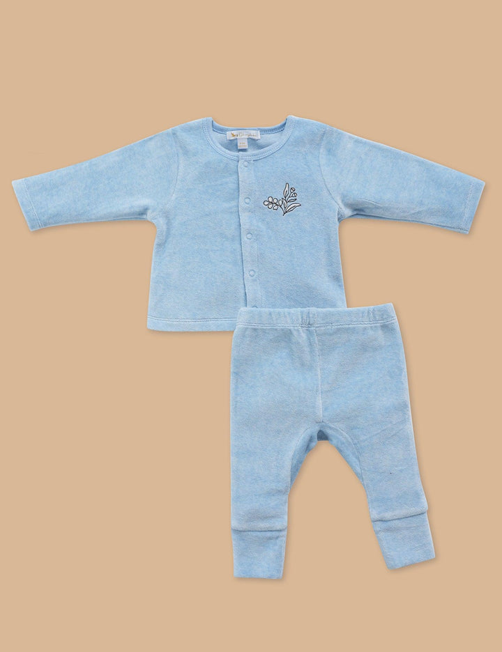  Set of a gentle blue organic cotton long-sleeve cardigan with a delicate olive branch embroidery and matching soft pants. Buy organic baby clothing sets India.