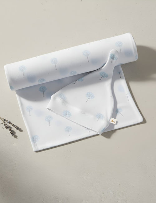 Organic Cotton Wrap & Cap Set – Tree Print Blue (125 cm x 125 cm)